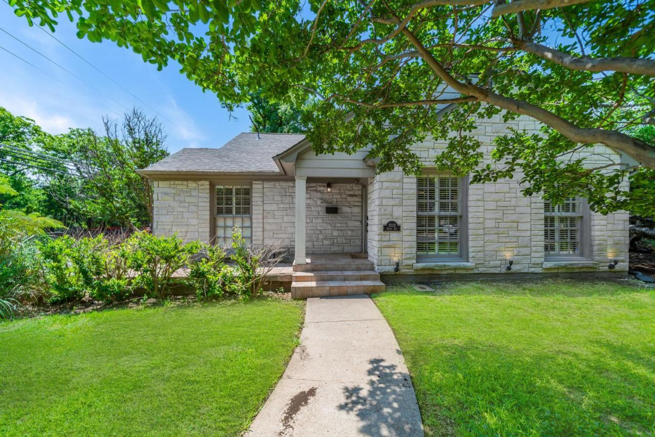 Villa Sunset House - Luxury Pool And Hot Tub Retreat Dallas Esterno foto